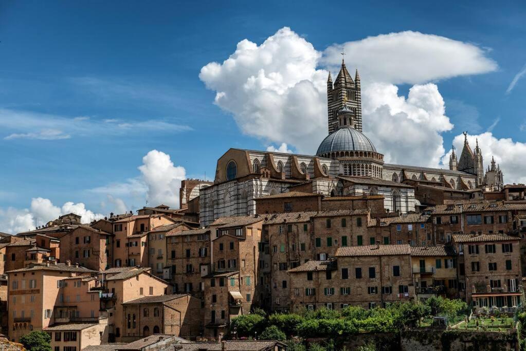 Casa Onda - Nel Cuore Della Contrada Siena Exterior foto